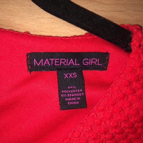 Textured Cutout Red Dress - Picture 8 of 8